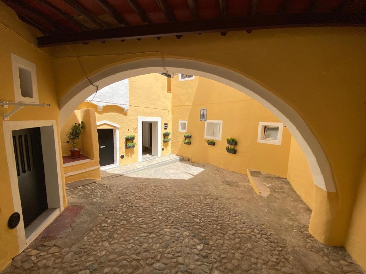 Largo D Vizinha Bia Villa Elvas Exterior photo